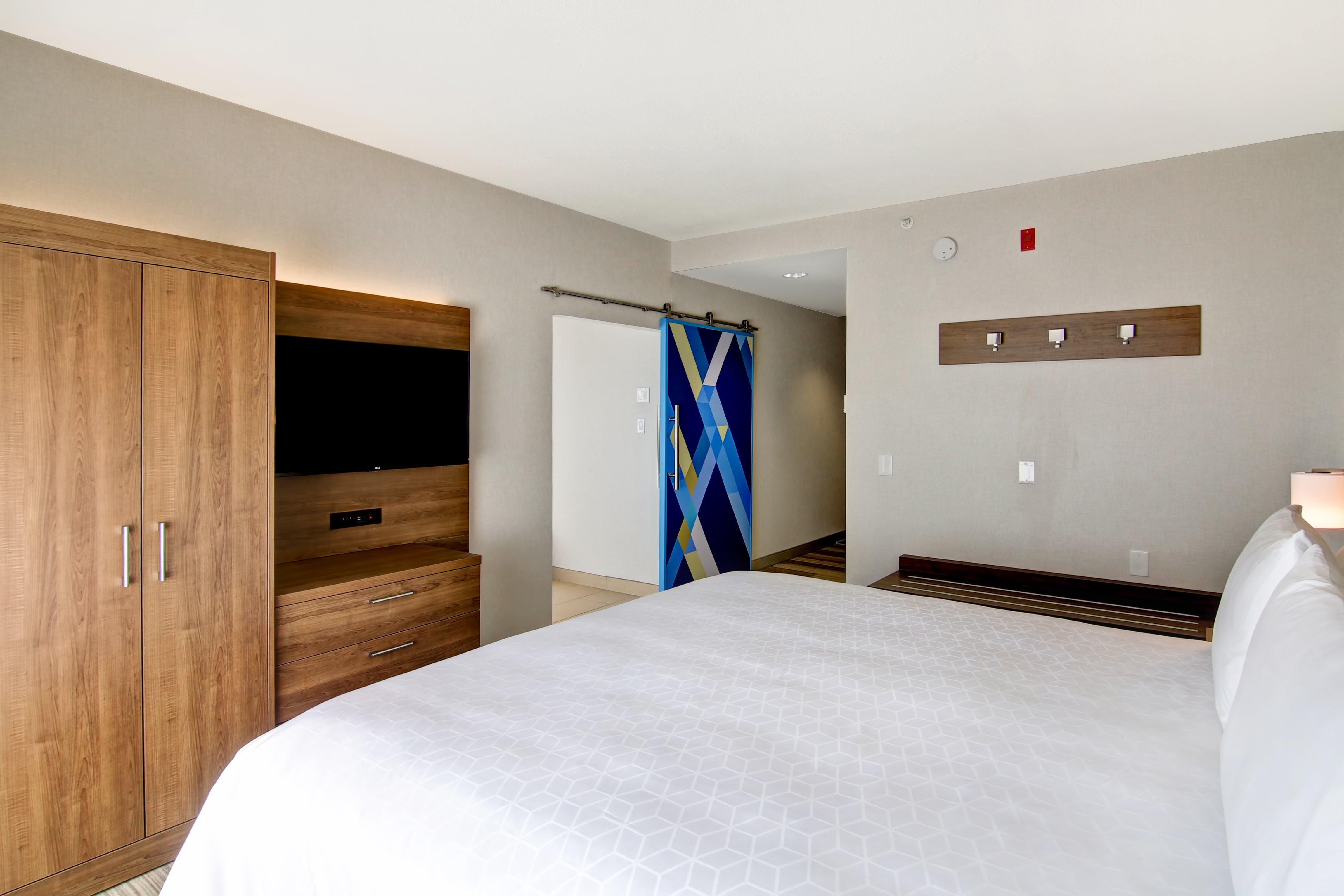 Holiday Inn Express Hotel & Suites Toronto - Markham By Ihg Richmond Hill Exterior photo